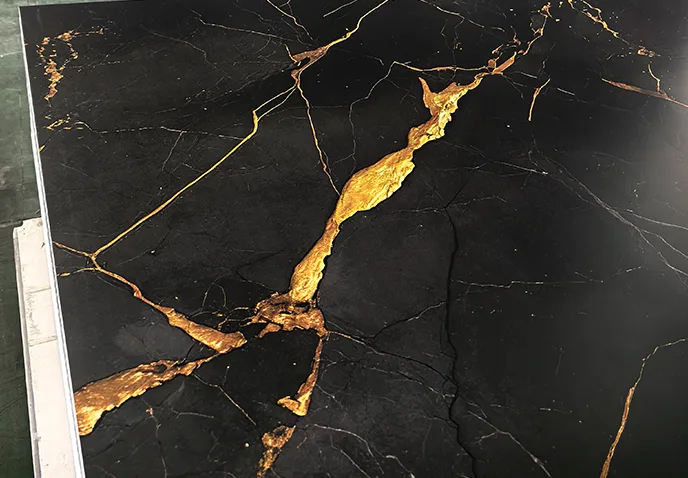 Предимствата на стенния панел Carbon Crystal.